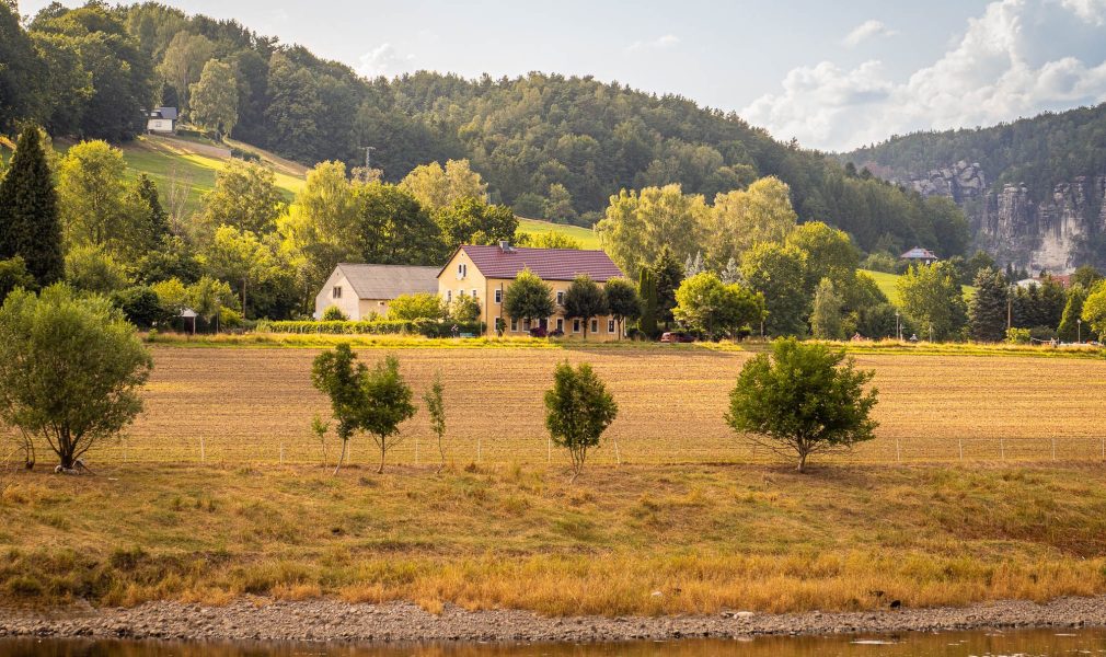 Sich auf das Grundstück im Elbtal, Elbe, inmitten der Natur, Sächsische Schweiz Hinterland Hostel